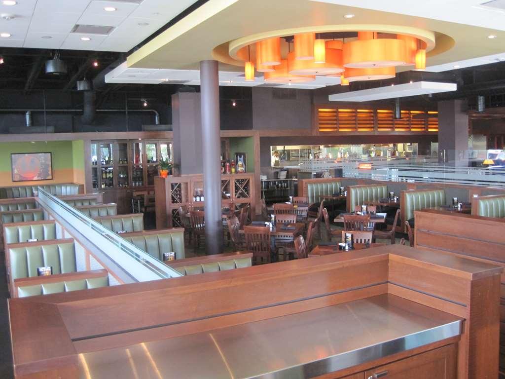 I Hotel And Illinois Conference Center - Champaign Restaurant billede
