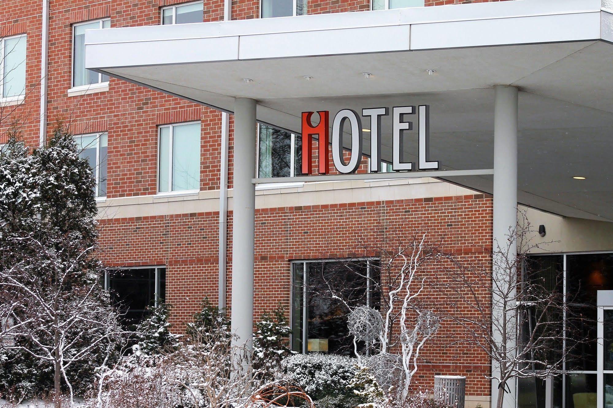 I Hotel And Illinois Conference Center - Champaign Eksteriør billede